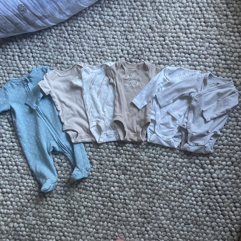 Newborn bundle - Picture 2 of 7